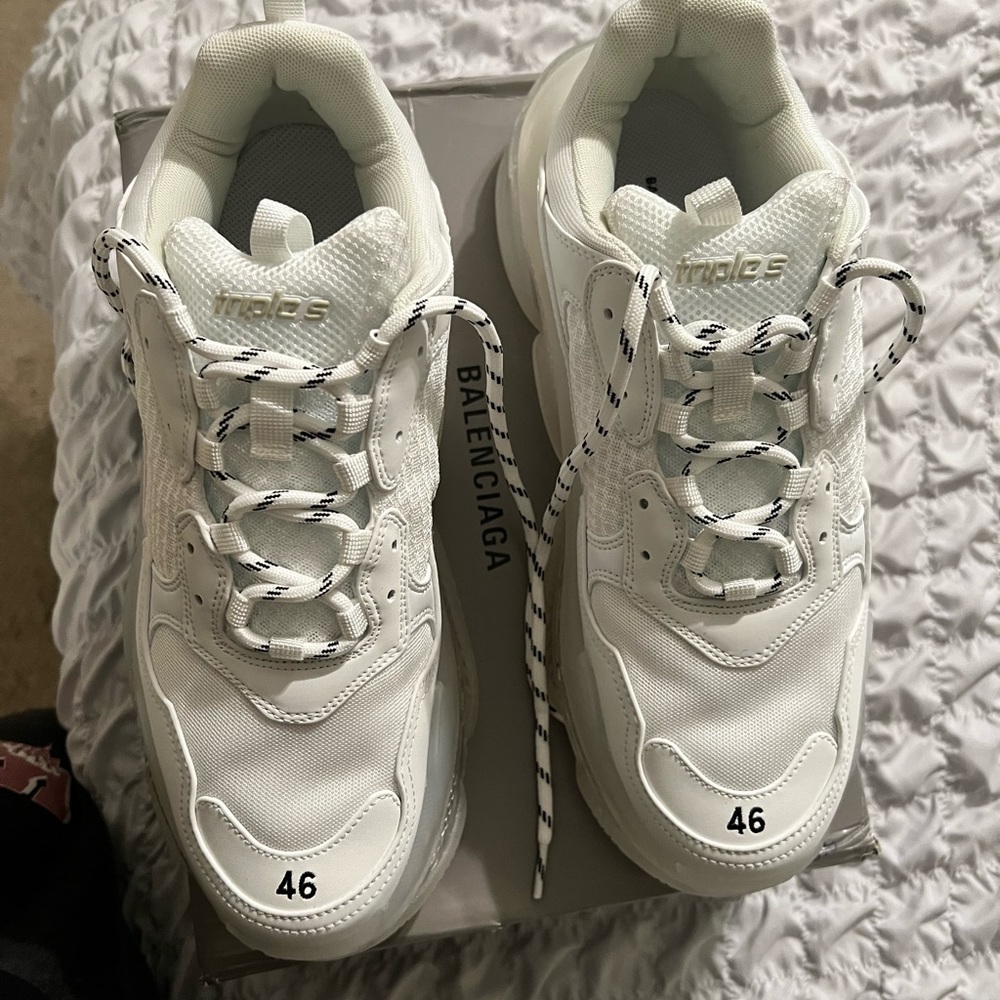 Balenciaga Triple S Never Worn